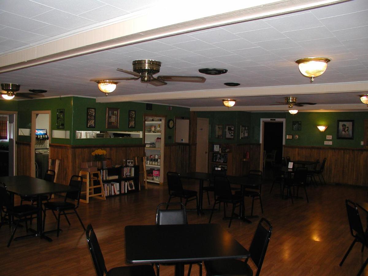Heldreth Motel Kingwood Экстерьер фото